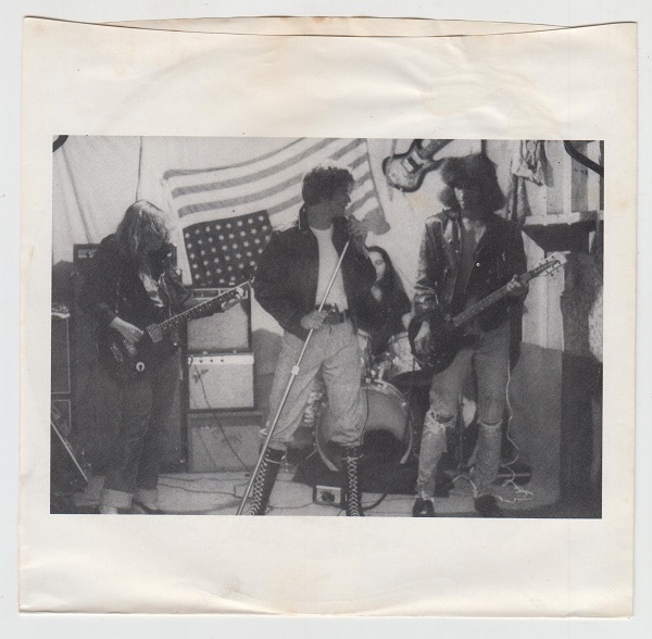 Forming / Untitled - Live