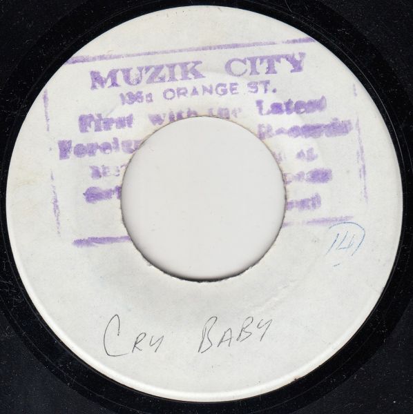 HEPTONES - Cry Baby Cry / Mama Let Me Go - Disque 45T (SP 2 titres)